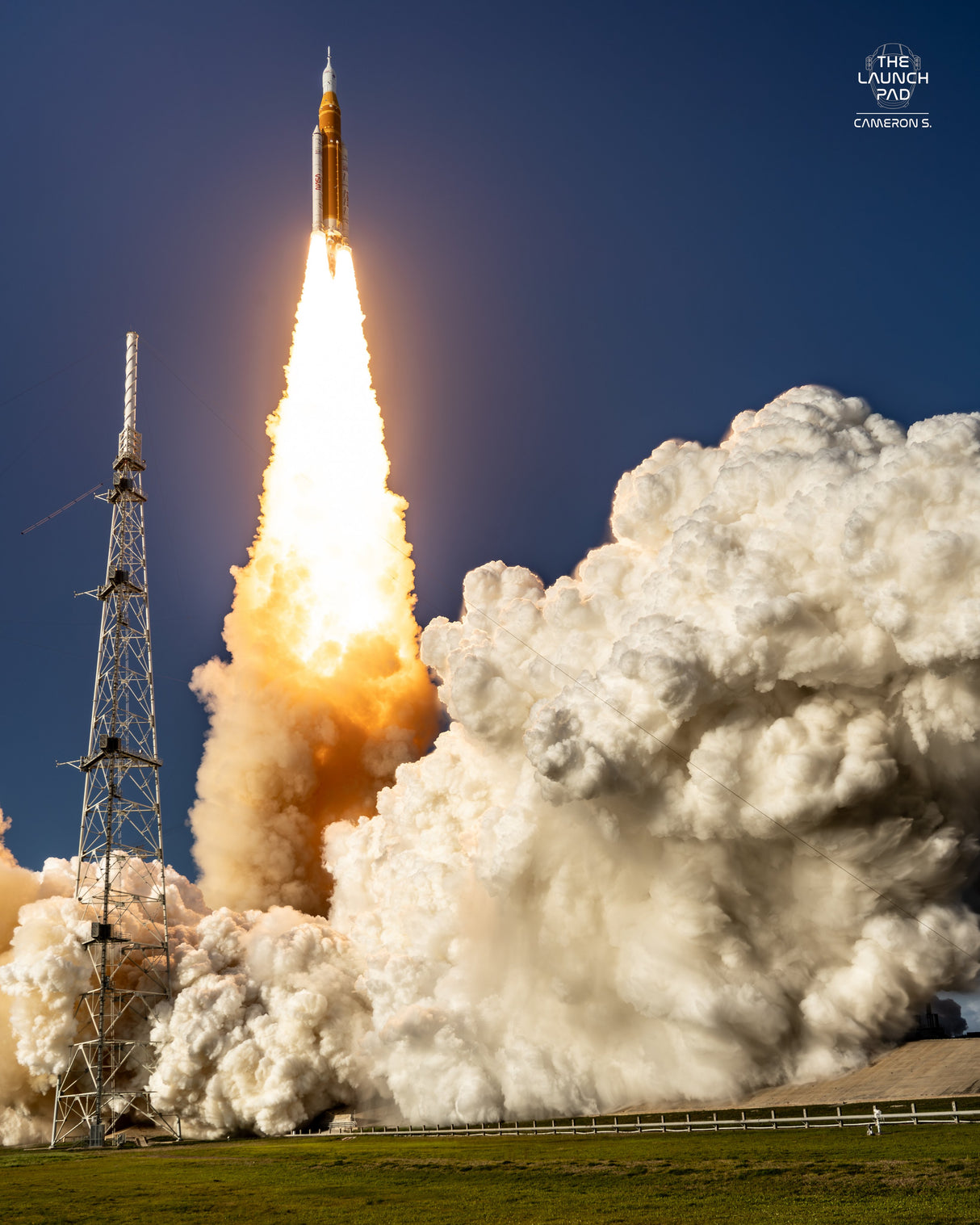 SLS Powers Into History - Poster